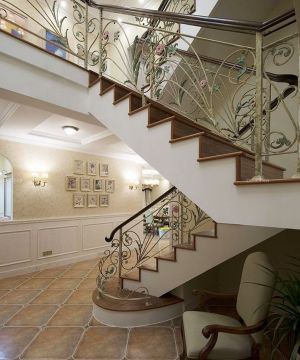 别墅内部室内楼梯设计装修效果图欣赏2023